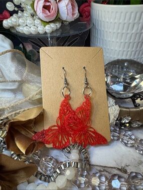 Butterfly Cutout Dangle Earrings - Red
